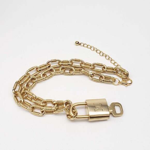 Authentic Louis Vuitton Lock & Key with Unbranded Gold Plated Chain Necklace - Picture 6 of 11
